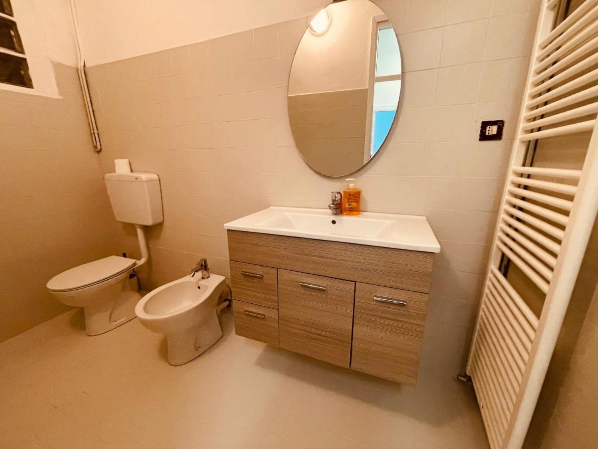 Family Apartment Piazza Milano - Jesolo Экстерьер фото